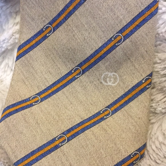 Gucci tie - Picture 2 of 5